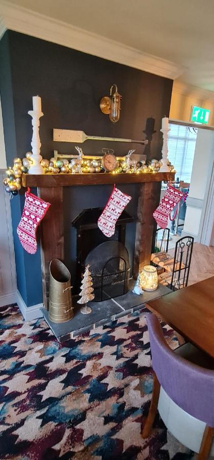 Scalby  The Ivanhoe Hotel Scarborough المظهر الخارجي الصورة